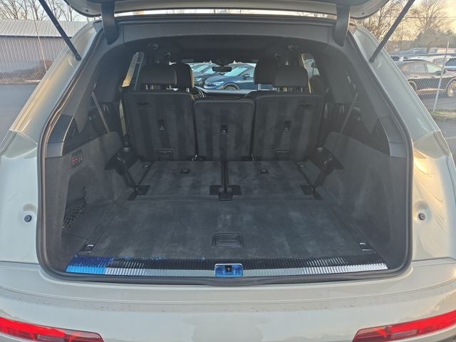 2023 Audi Q7 45 Premium Plus quattro
