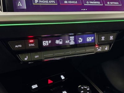 2024 Audi Q4 e-tron Prestige quattro