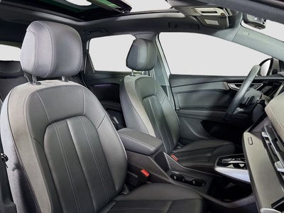 2024 Audi Q4 e-tron Prestige quattro