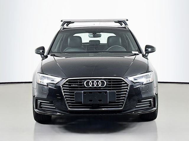 2018 Audi A3 e-tron 1.4t premium plus premium plus