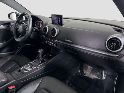 2018 Audi A3 e-tron 1.4t premium plus premium plus