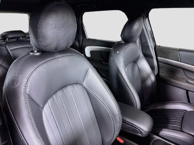 2023 MINI John Cooper Works Countryman Base
