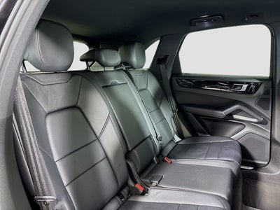 2020 Porsche Cayenne Base