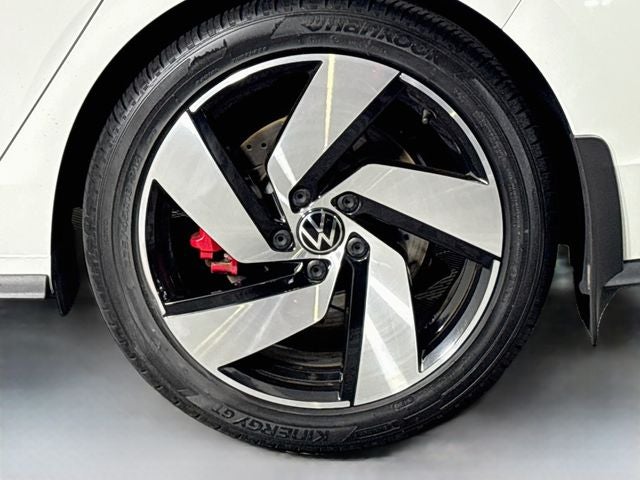 2023 Volkswagen Golf GTI 2.0T SE