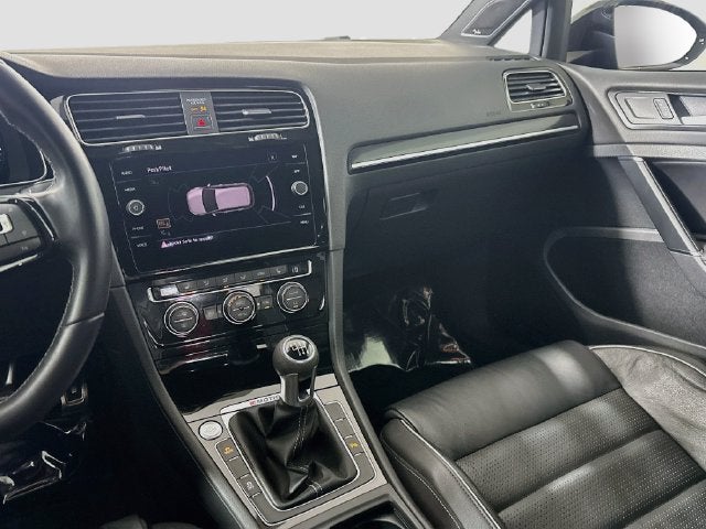 2018 Volkswagen Golf R DCC & Navigation 4Motion