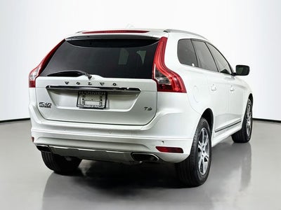 2015 Volvo XC60 T6 Platinum