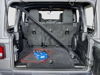 2018 Jeep Wrangler Unlimited Sahara 4x4