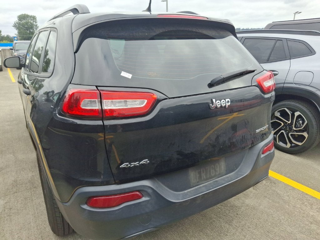 2015 Jeep Cherokee Sport