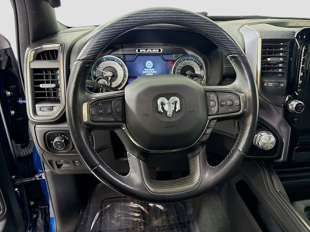 2021 RAM 1500 Limited Crew Cab 4x4 5'7" Box