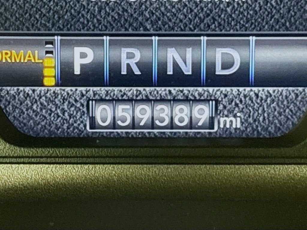 2021 RAM 1500 Limited Crew Cab 4x4 5'7" Box