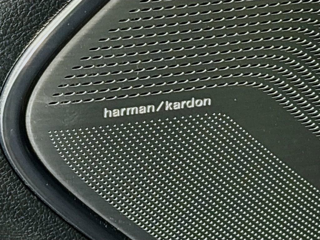 2021 RAM 1500 Limited Crew Cab 4x4 5'7" Box