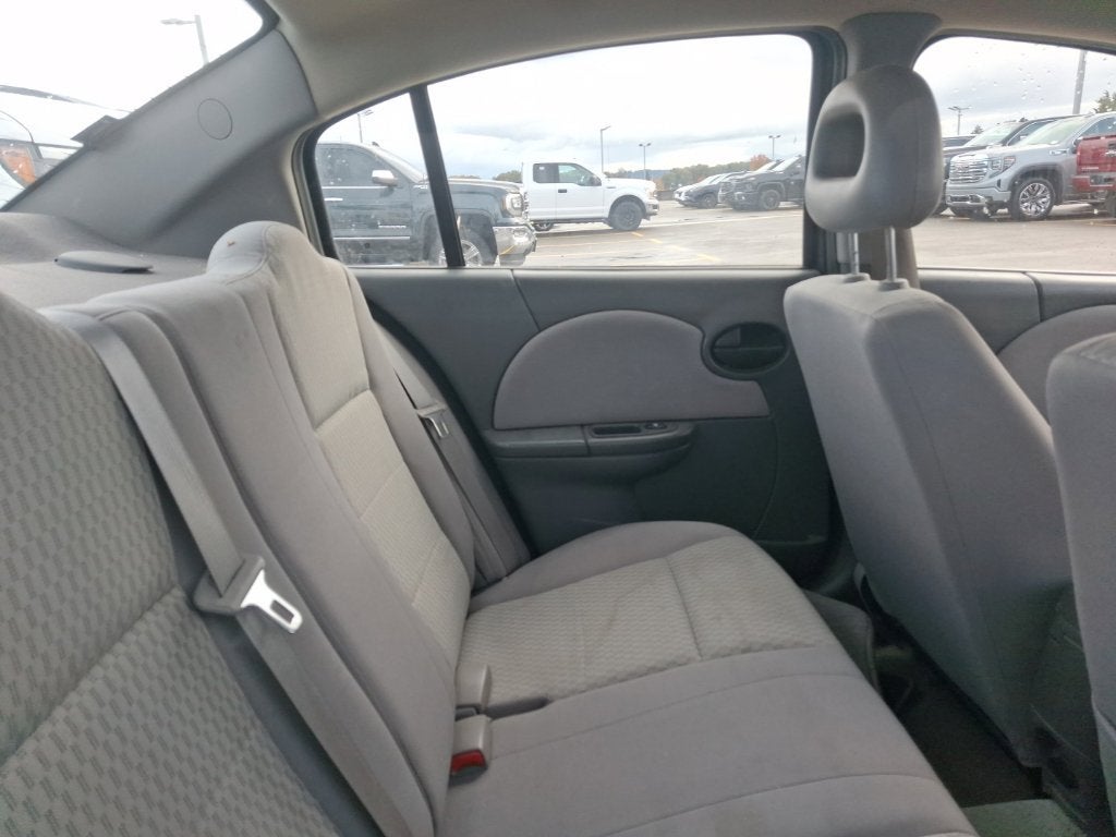 2007 Saturn Ion ION 2