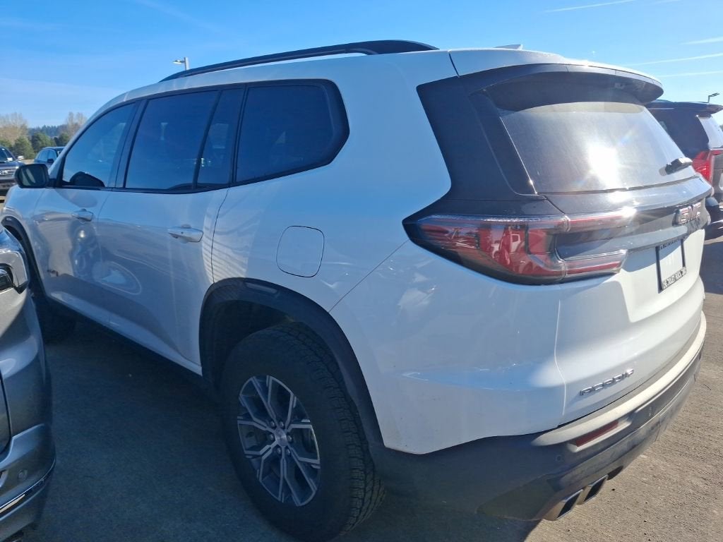 2026 GMC Acadia AT4