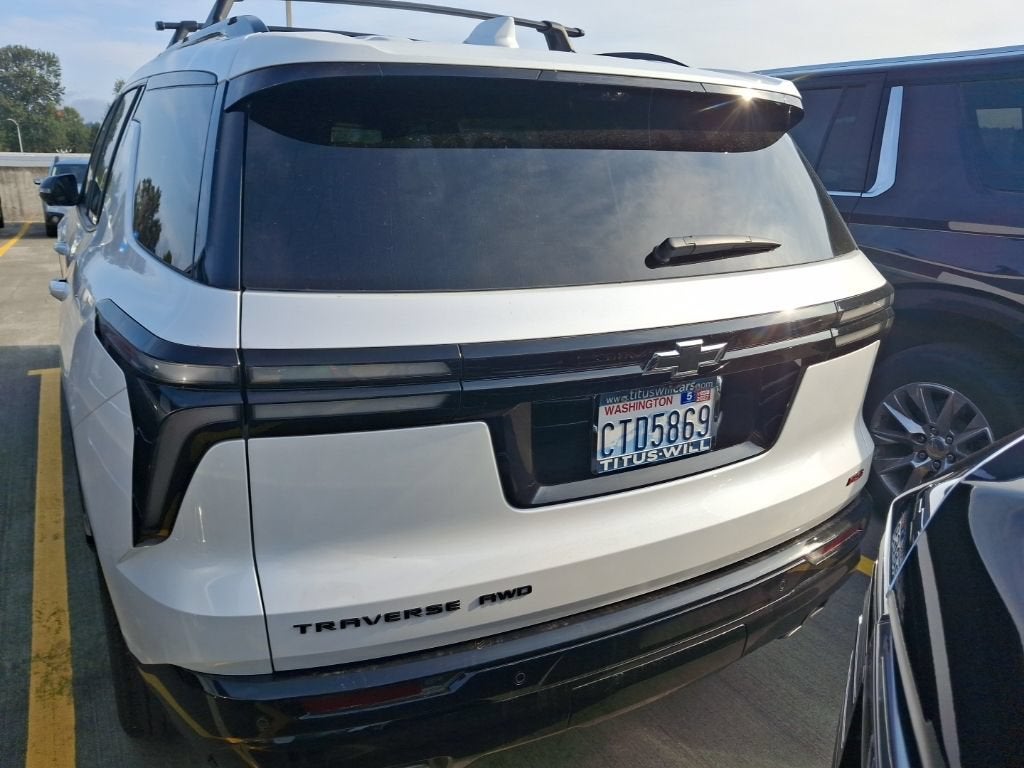 2025 Chevrolet Traverse RS