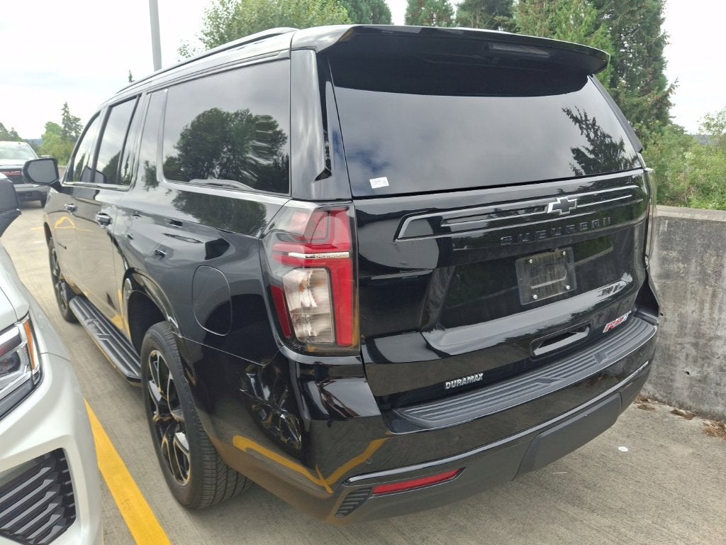 2024 Chevrolet Suburban RST