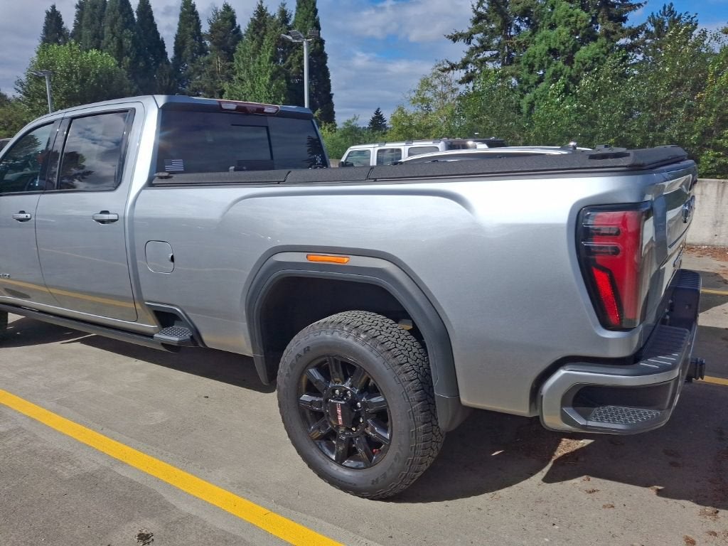 2024 GMC Sierra 3500 HD AT4