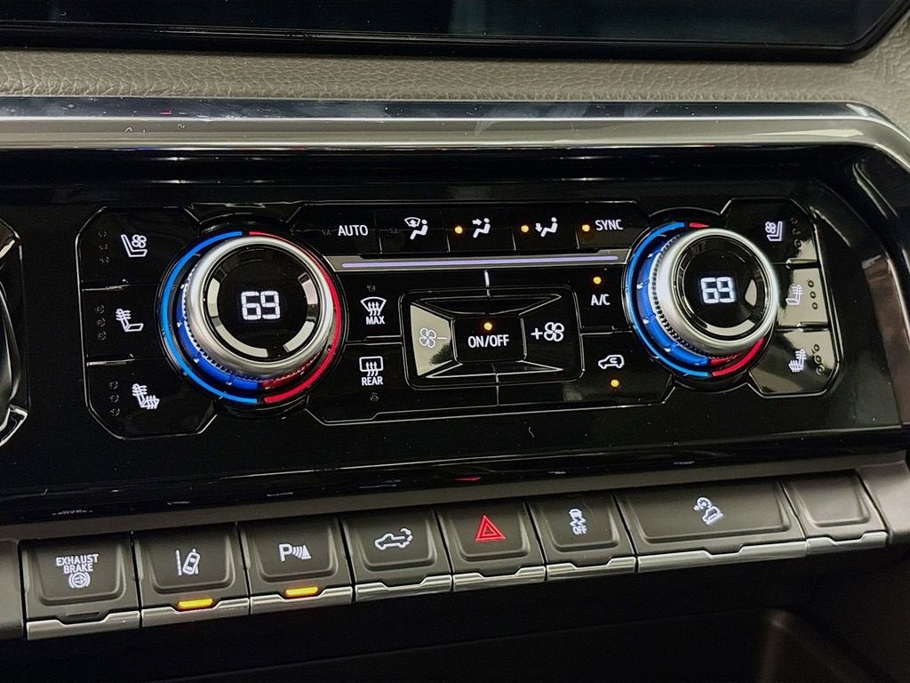 2024 GMC Sierra 3500 HD Denali