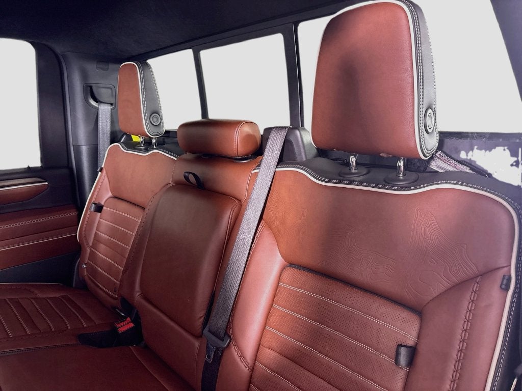 2024 GMC Sierra 3500 HD Denali Ultimate