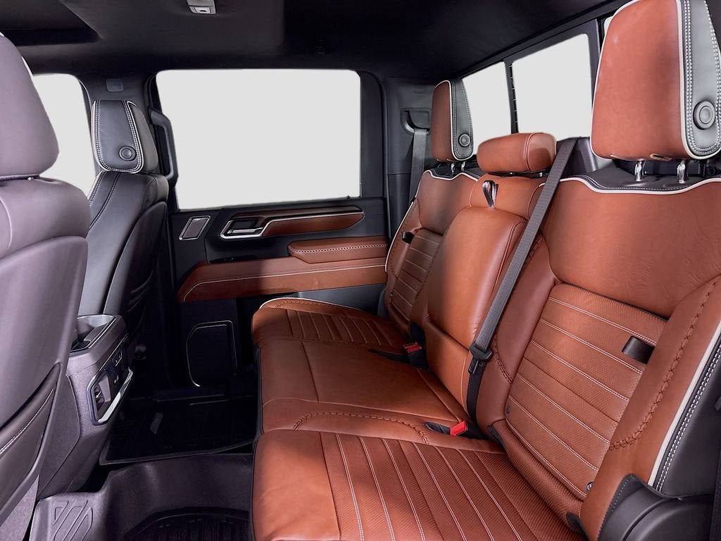 2026 GMC Sierra 3500 HD Denali Ultimate DRW