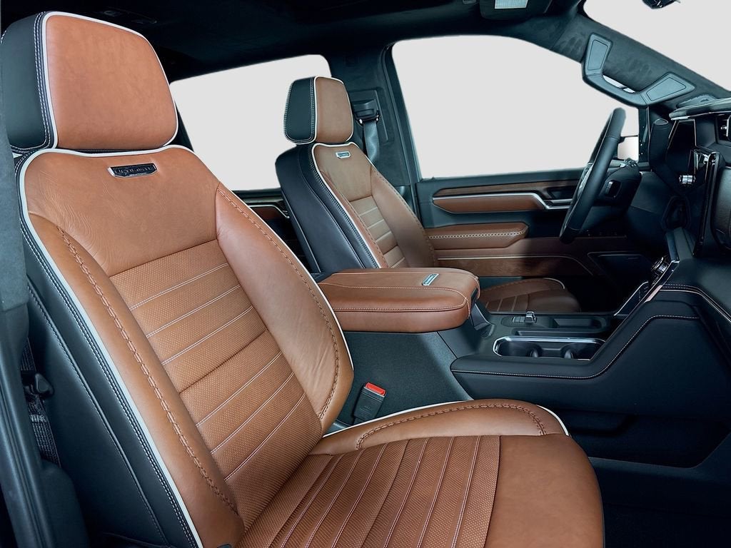 2026 GMC Sierra 3500 HD Denali Ultimate DRW