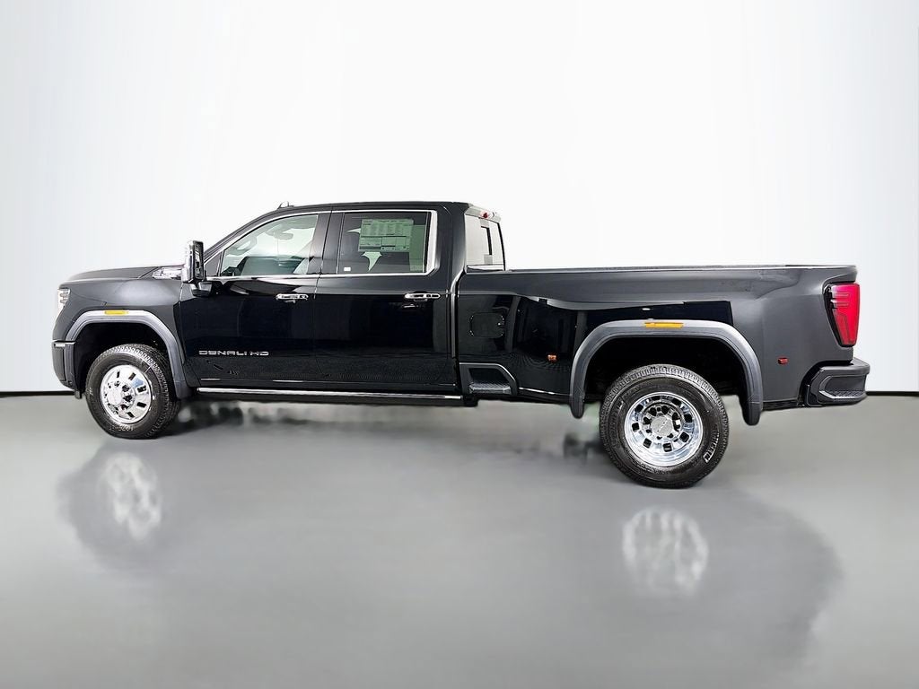 2026 GMC Sierra 3500 HD Denali Ultimate DRW