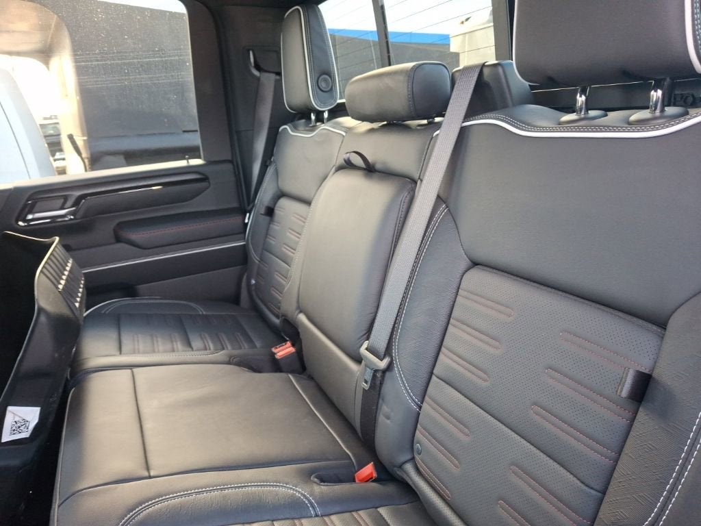 2025 GMC Sierra 2500 HD AT4X