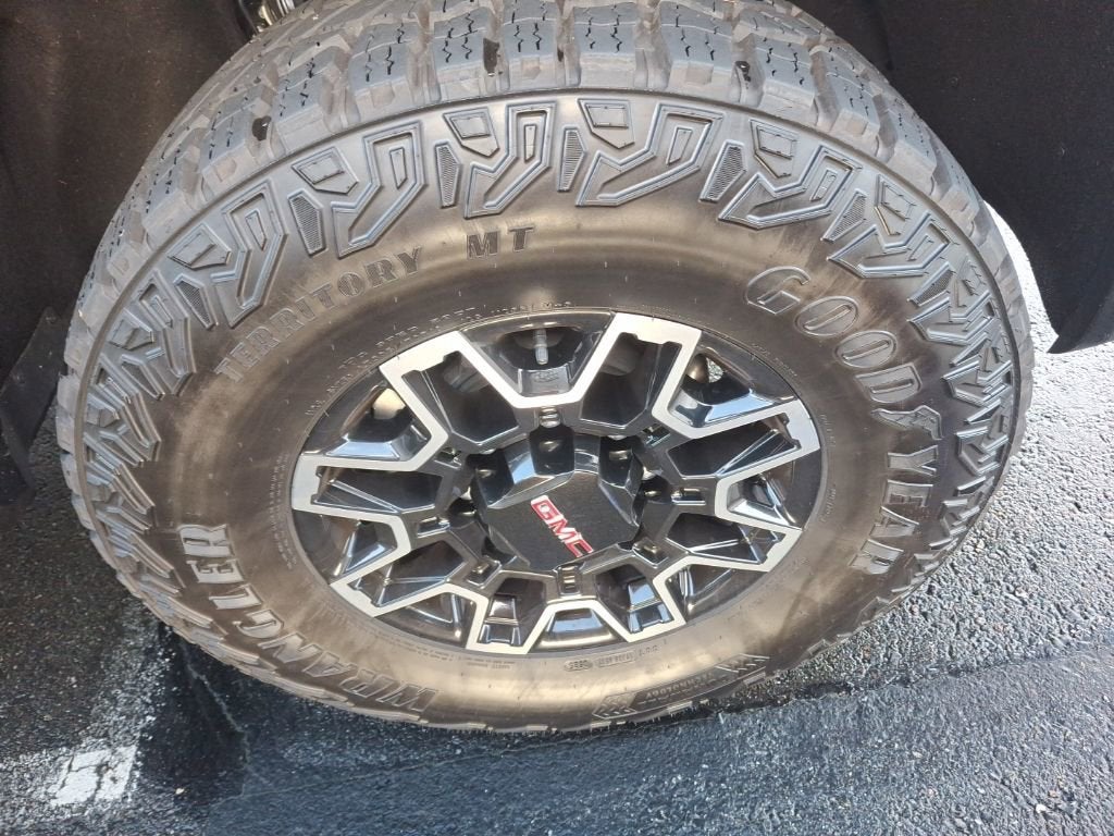 2025 GMC Sierra 2500 HD AT4X