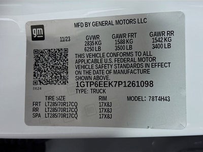 2023 GMC Canyon AT4X