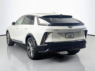 2024 Cadillac LYRIQ Luxury 2