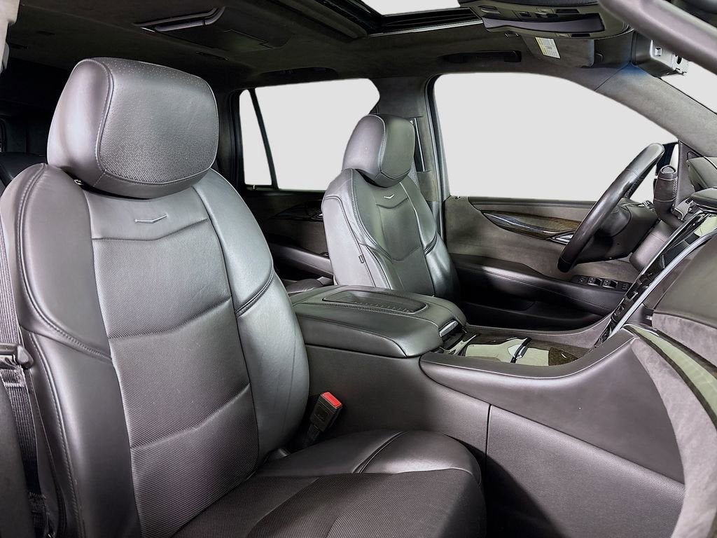 2020 Cadillac Escalade Platinum