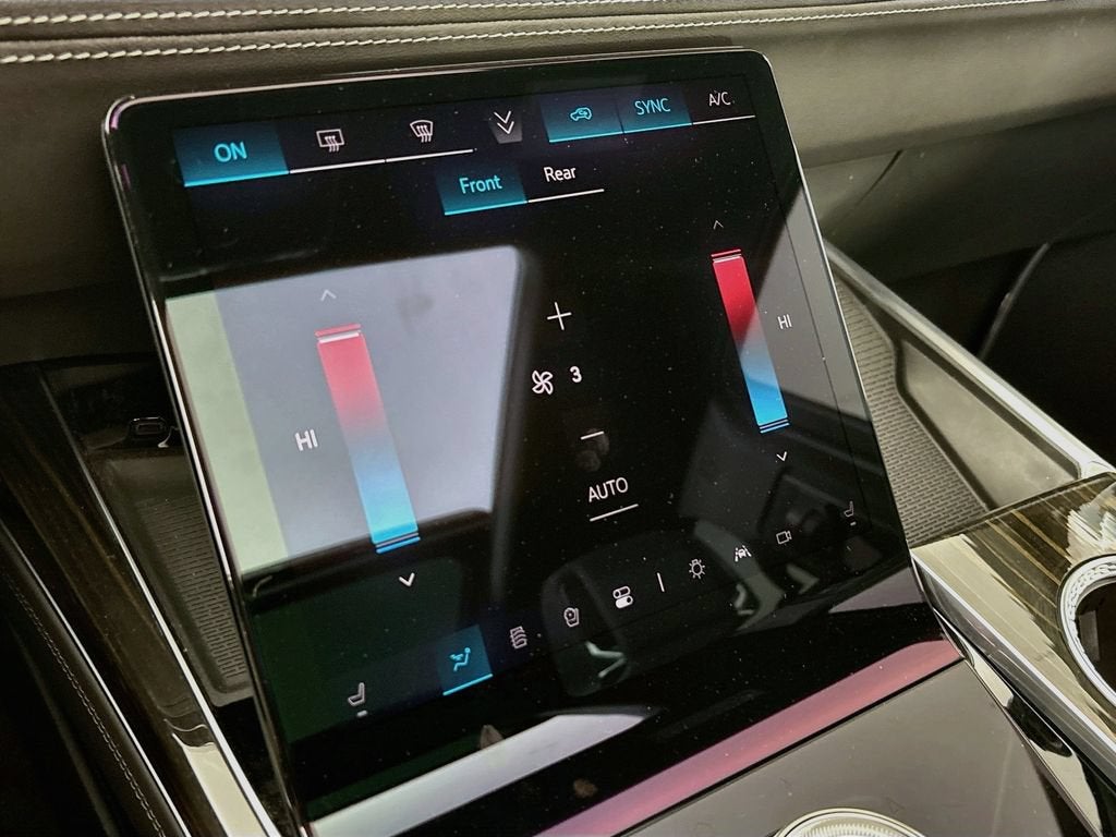 2025 Cadillac Escalade ESV Premium Luxury