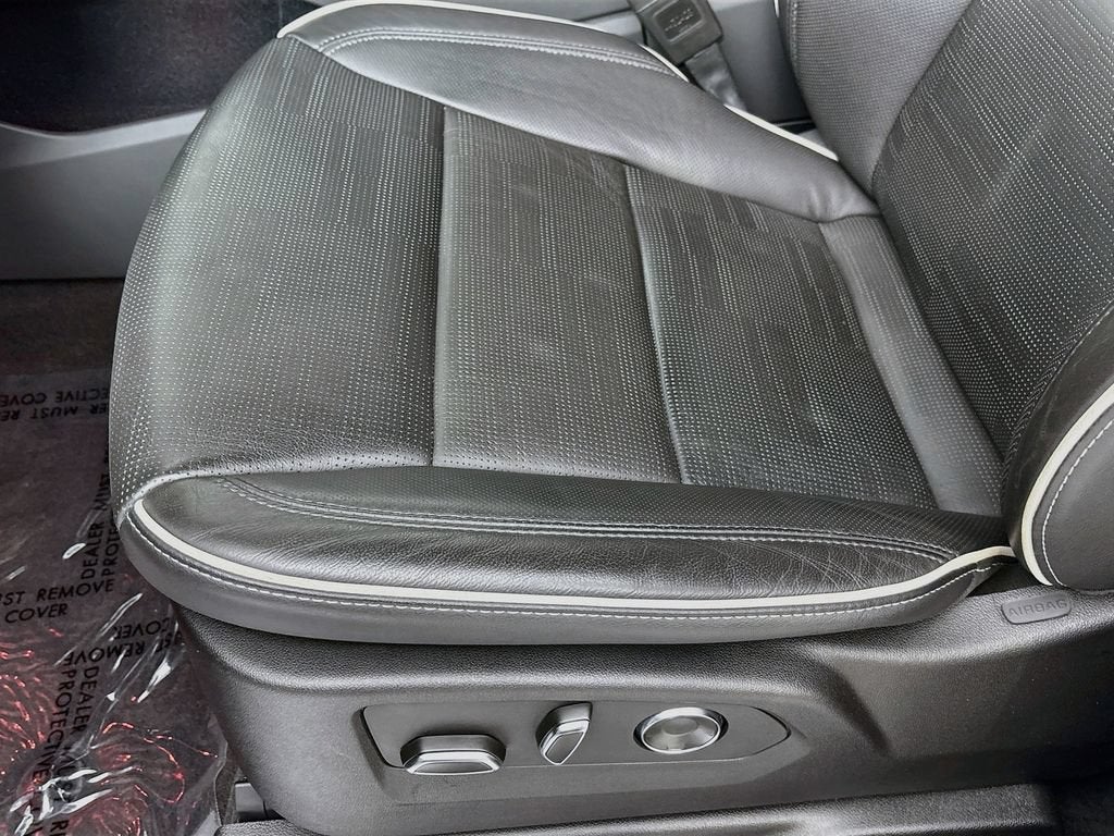 2025 Cadillac Escalade ESV Premium Luxury