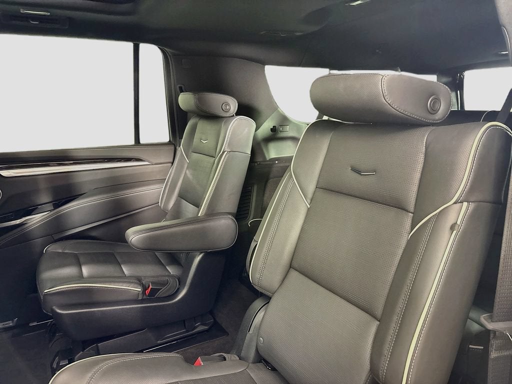 2025 Cadillac Escalade ESV Premium Luxury