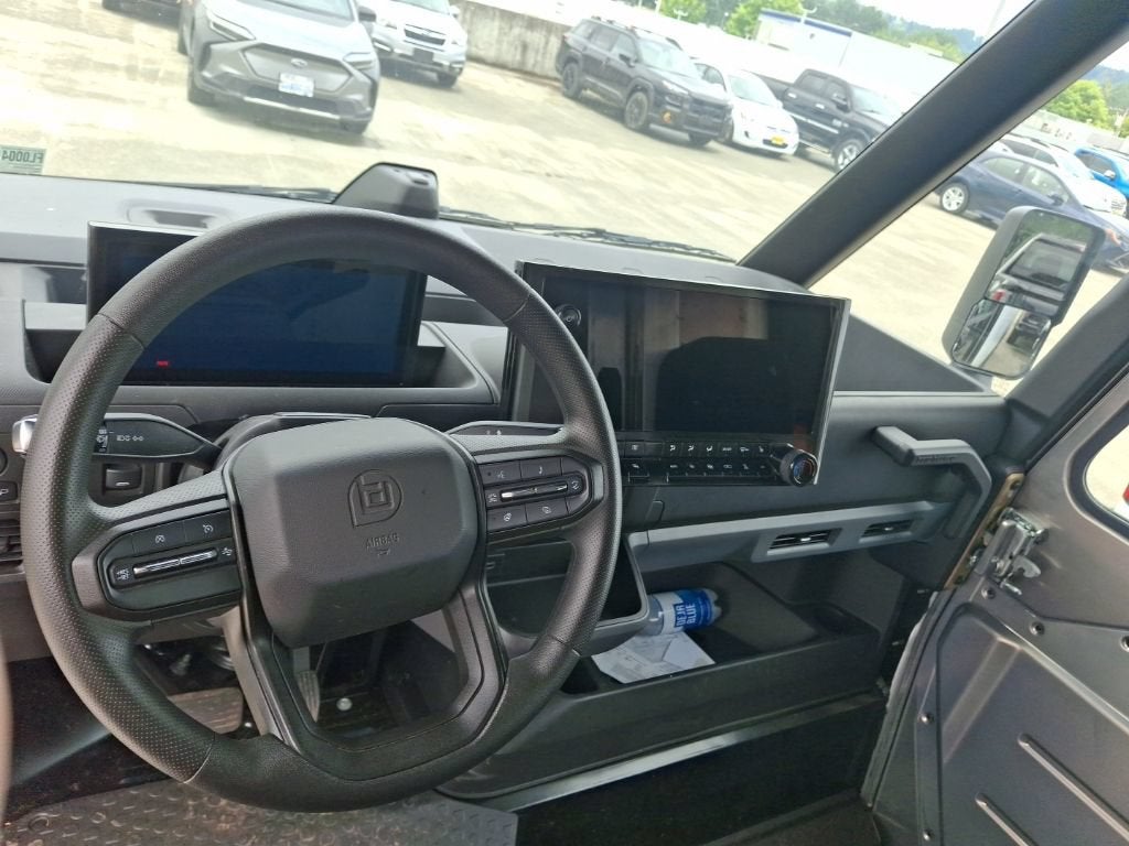 2024 BrightDrop Zevo 600 EJY
