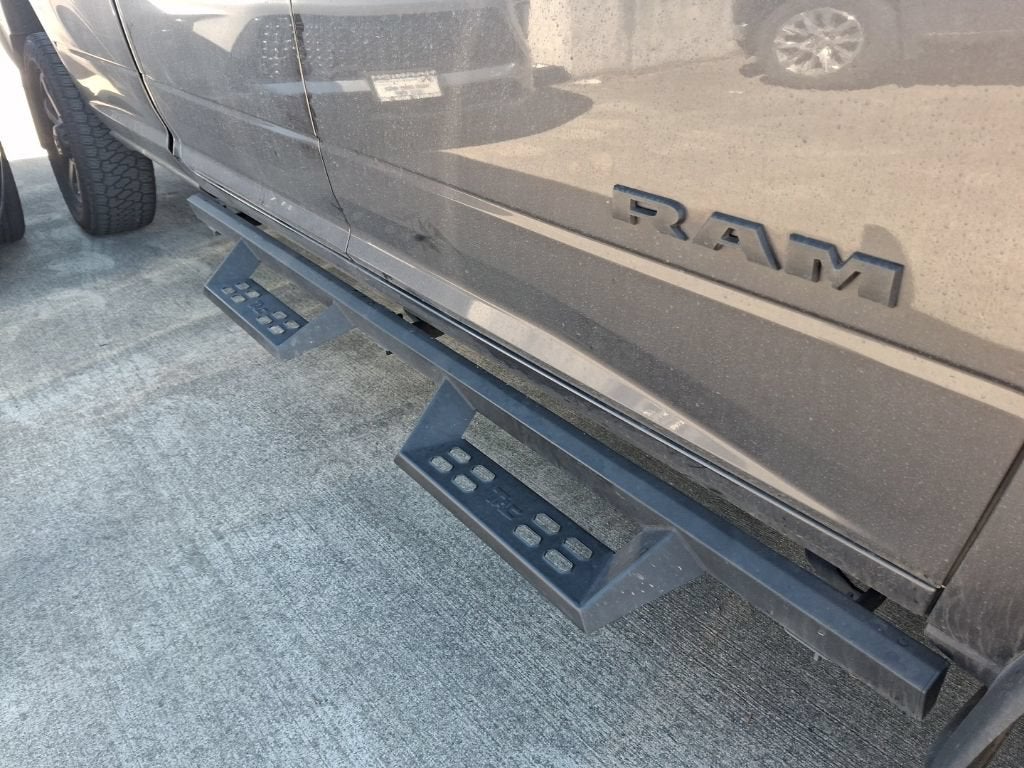 2024 RAM 3500 Laramie Crew Cab 4x4 8' Box