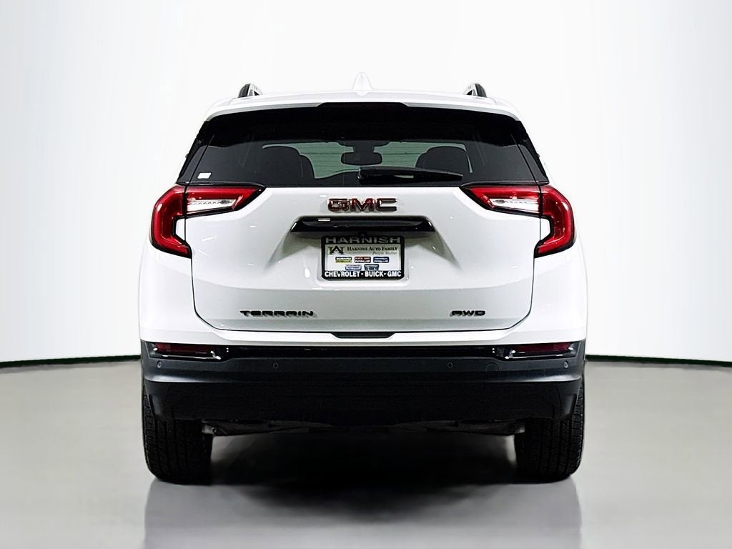 2022 GMC Terrain SLT