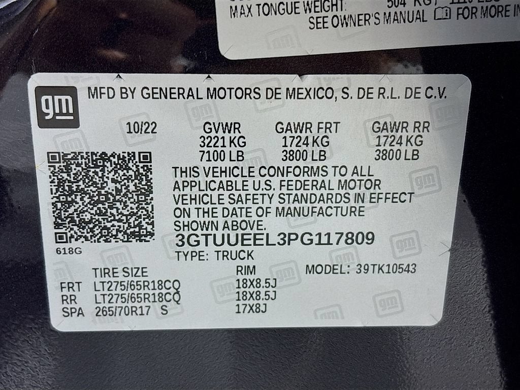 2023 GMC Sierra 1500 AT4