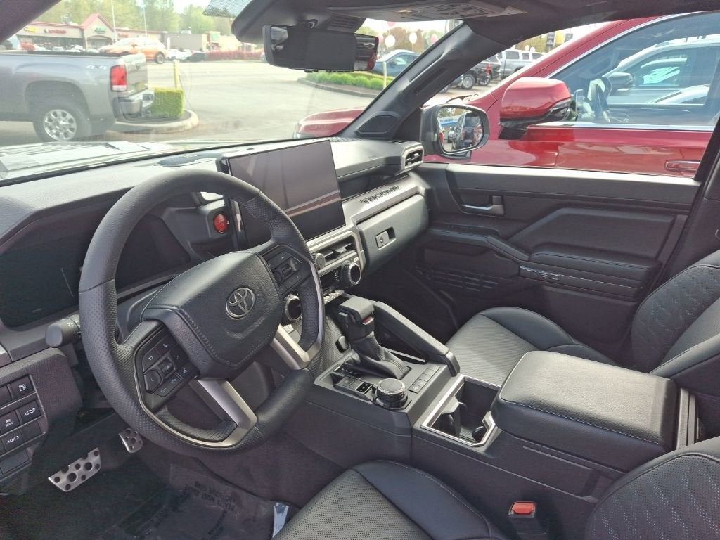 2024 Toyota Tacoma Hybrid TRD Sport 4WD