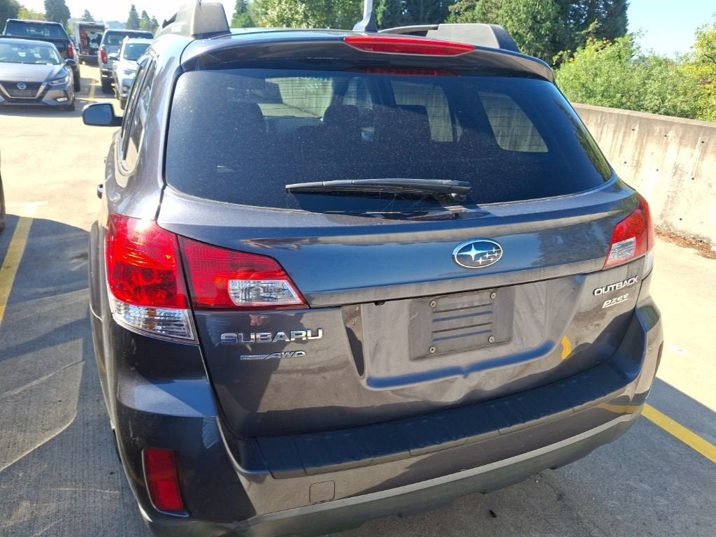 2012 Subaru Outback 2.5i Limited