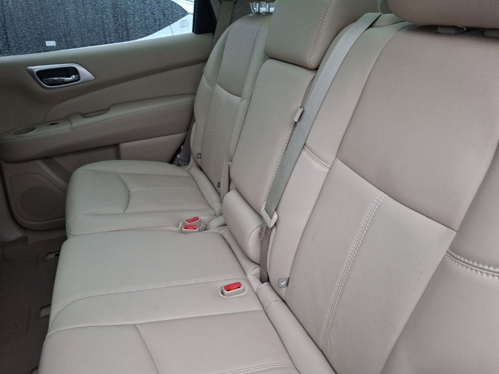 2015 Nissan Pathfinder SL