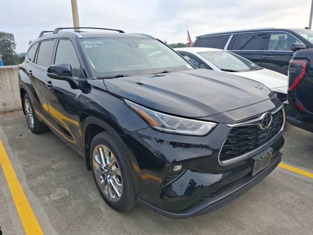 2022 Toyota Highlander Limited