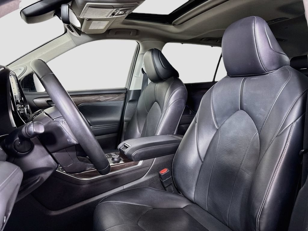 2022 Toyota Highlander Limited