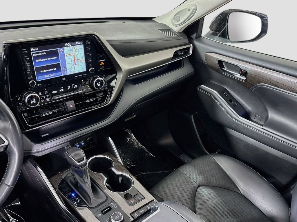 2022 Toyota Highlander Limited