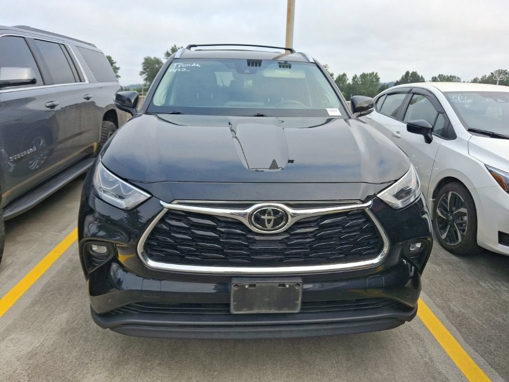 2022 Toyota Highlander Limited