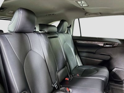 2022 Toyota Highlander Limited