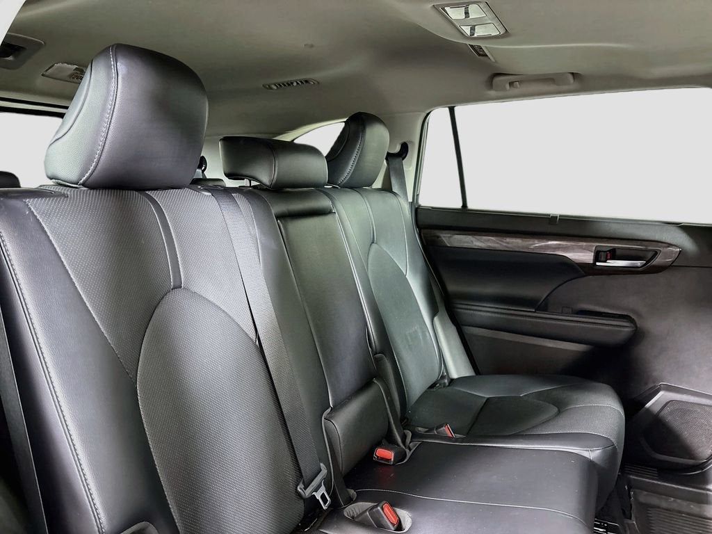 2022 Toyota Highlander Limited