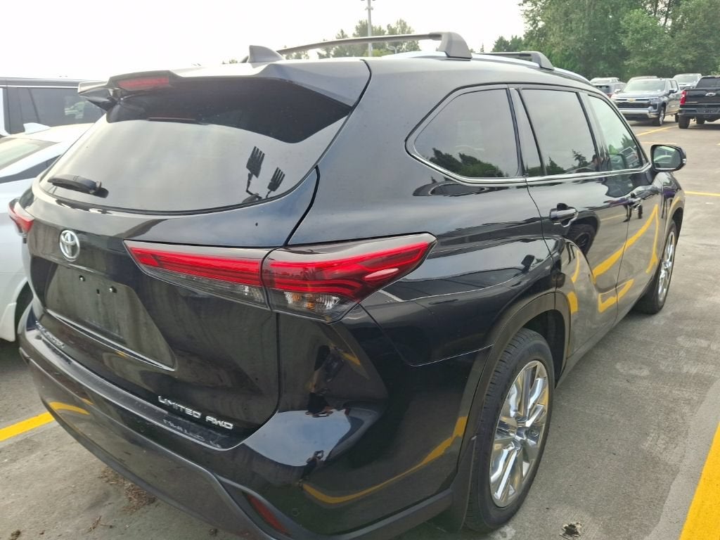 2022 Toyota Highlander Limited