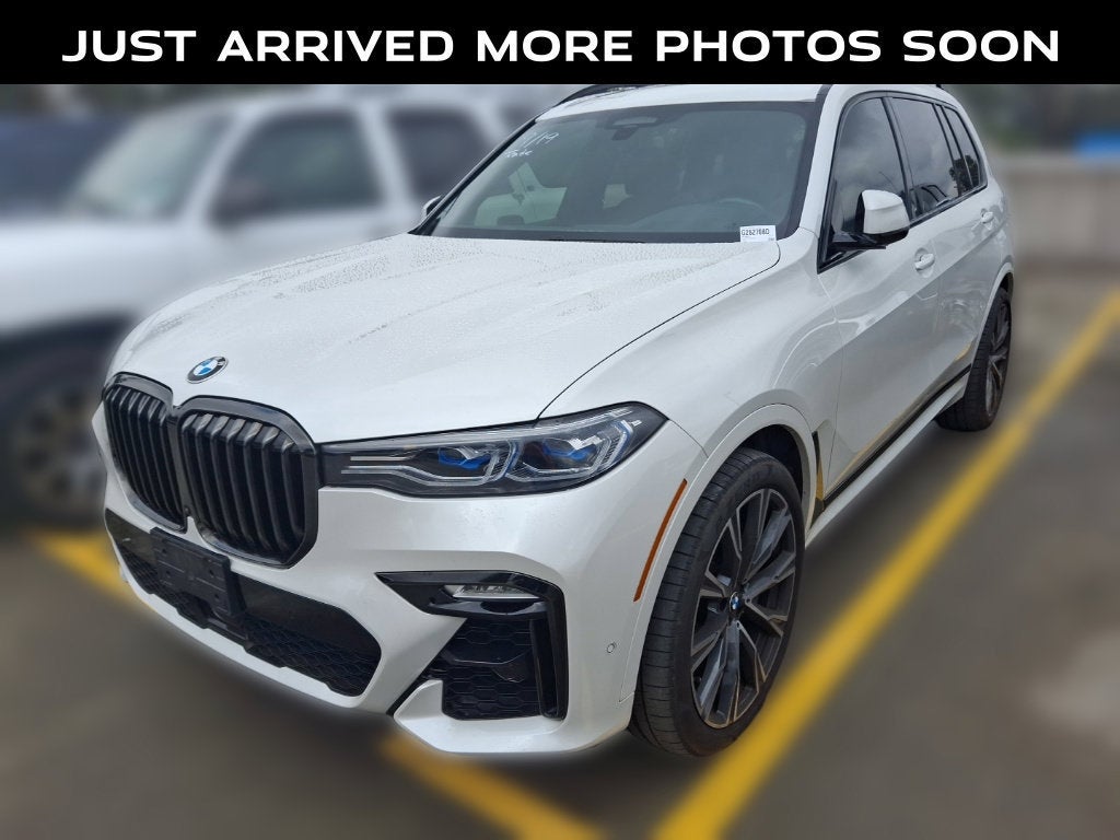 2021 BMW X7 M50i