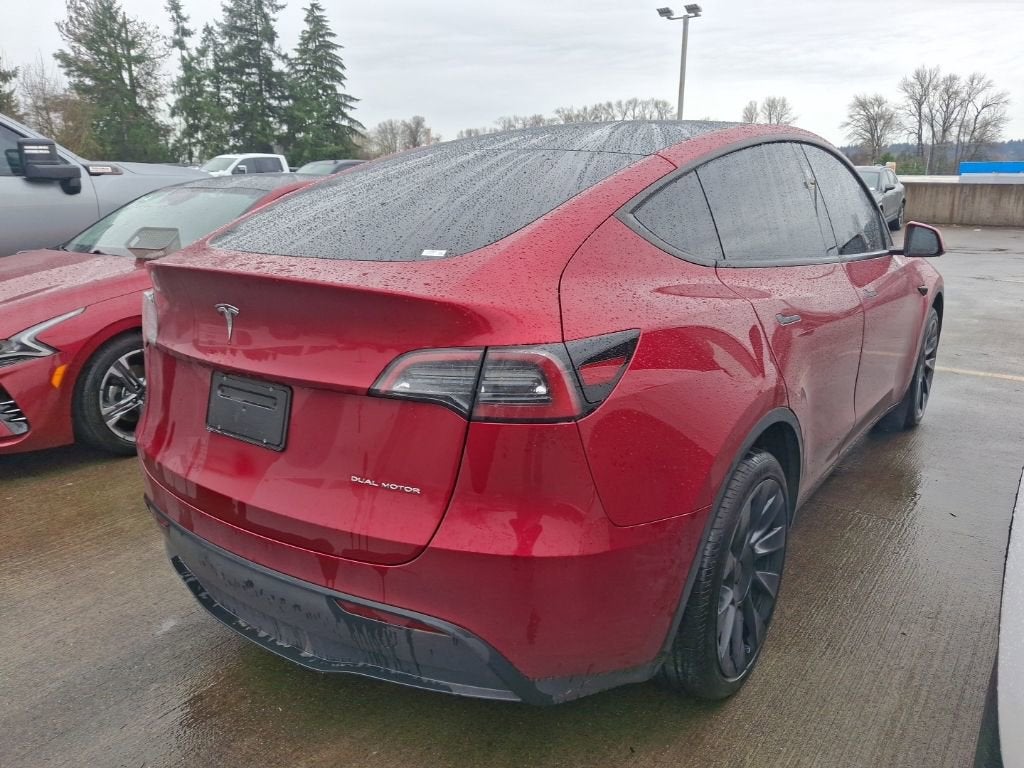 2024 Tesla Model Y Long Range