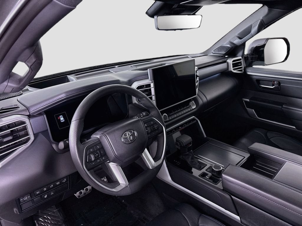 2025 Toyota Sequoia SR5